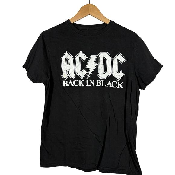 ACDC Back in Black Graphic Tee Short Sleeve Casual Black - M - Picture 1 of 4
